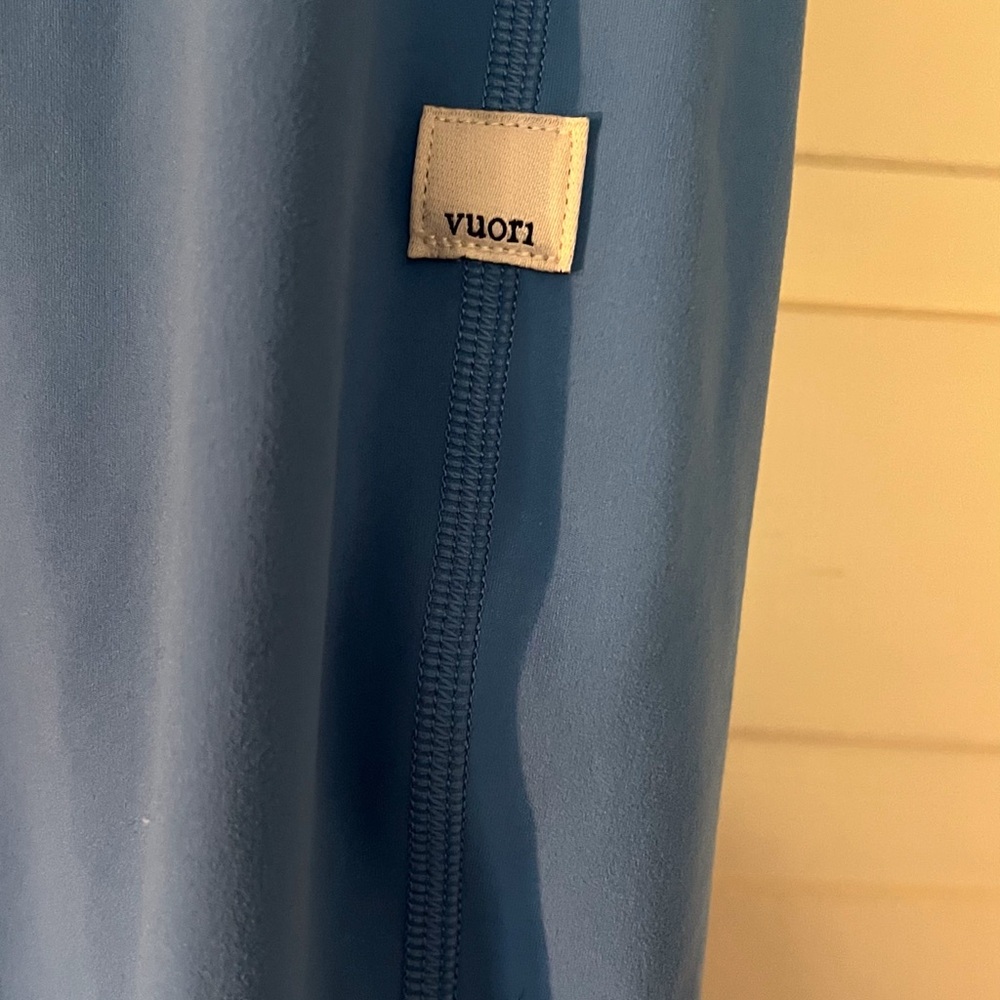 Vuori Daily Leggings Size Large Baltic Blue - Picture 3 of 3